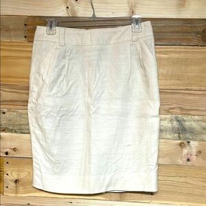 Banana Republic size 4 Stretch Khaki Color Knee-Length Pencil Skirt with Pockets